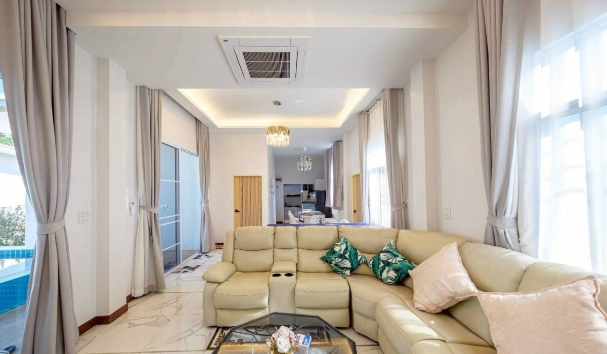 LINE_ALBUM_villa_251220_23